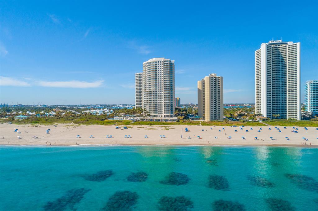 Ritz Carlton Residences B - Residential