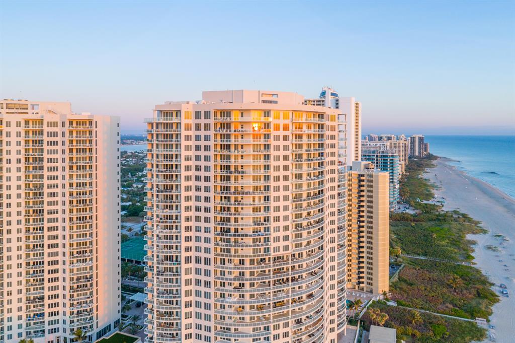 Ritz Carlton Residences B - Residential