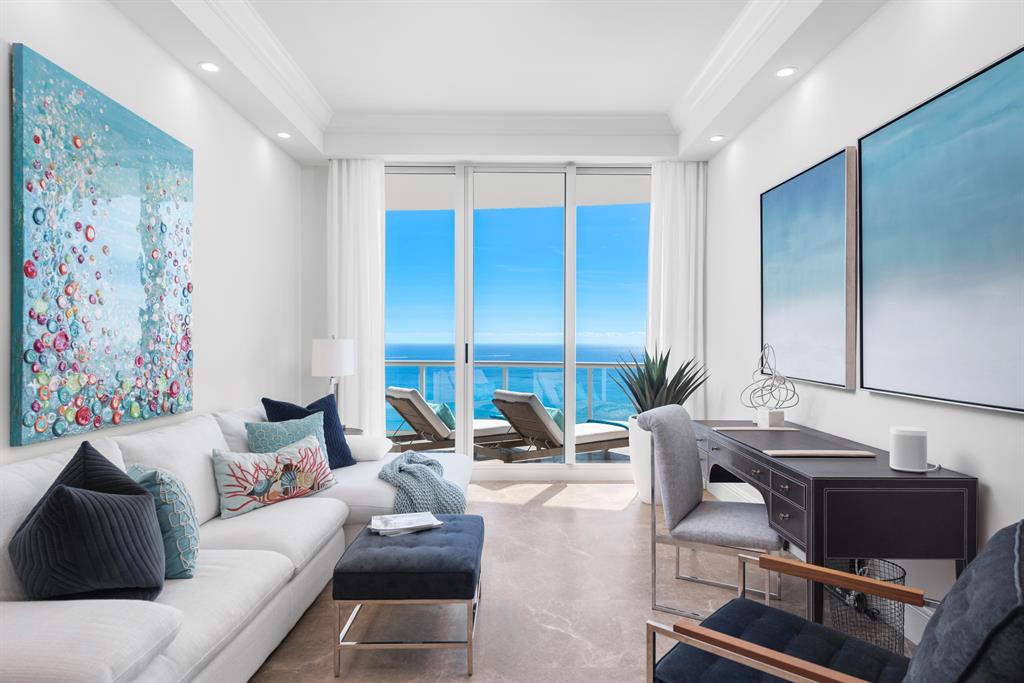 Ritz Carlton Residences B - Residential