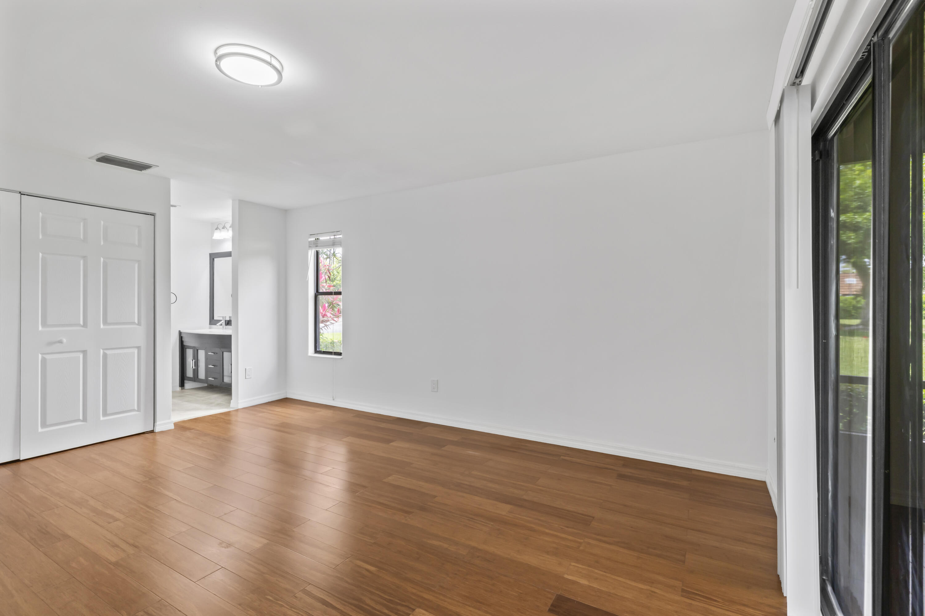 STRATHMORE GATE WEST UNIT 2 - Residential