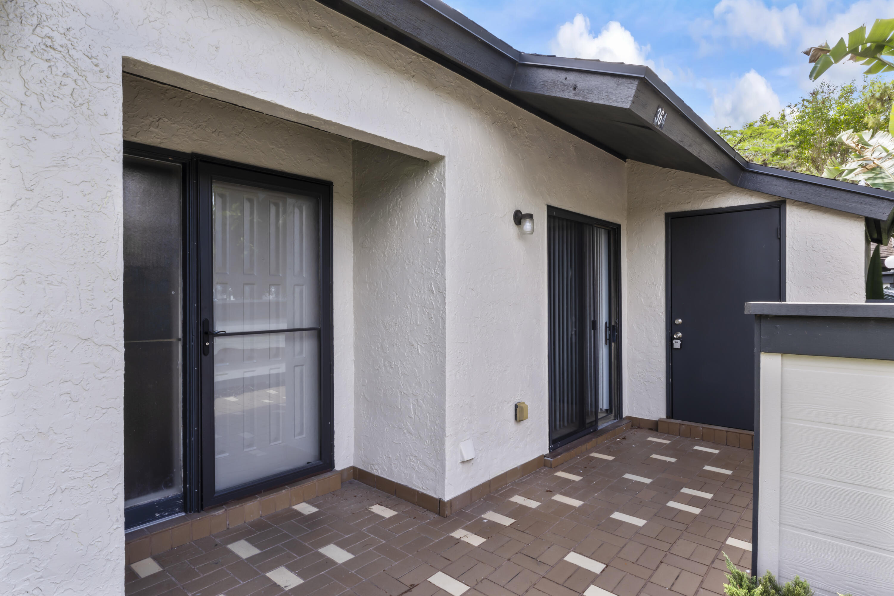 STRATHMORE GATE WEST UNIT 2 - Residential