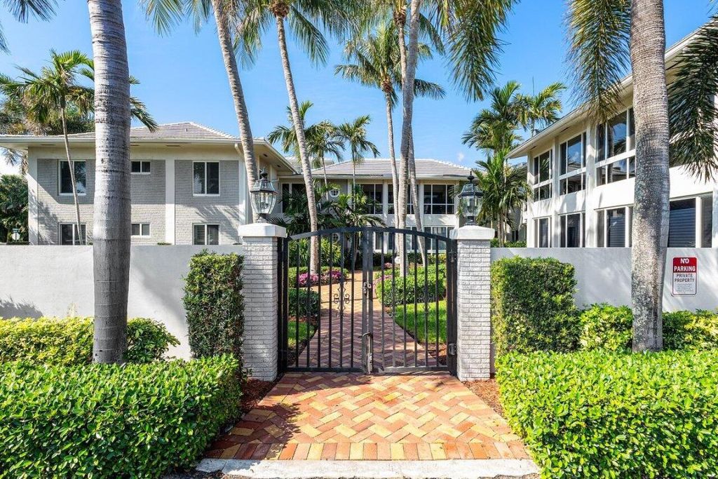 Photo of 200 Andrews Avenue #4, Delray Beach, FL 33483 (MLS # R11062689)