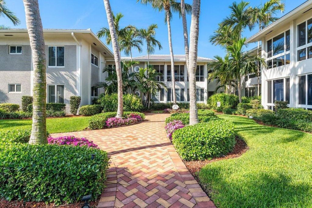 Photo of 200 Andrews Avenue #4, Delray Beach, FL 33483 (MLS # R11062689)