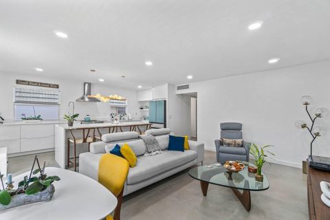 Condominium in Delray Beach FL 573 Monaco L 2.jpg