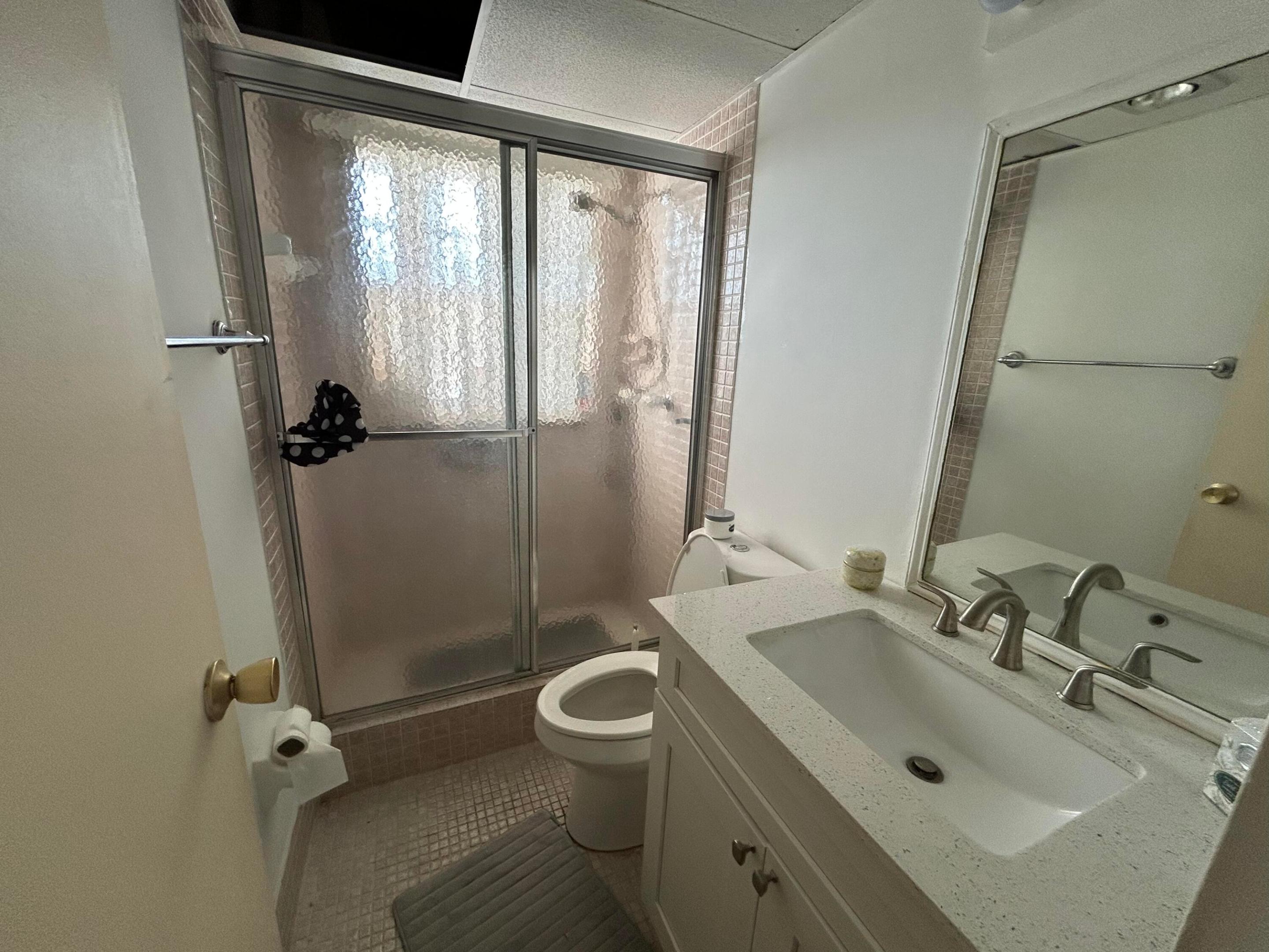ORIOLE GOLF & TENNIS CLUB CONDO - Residential
