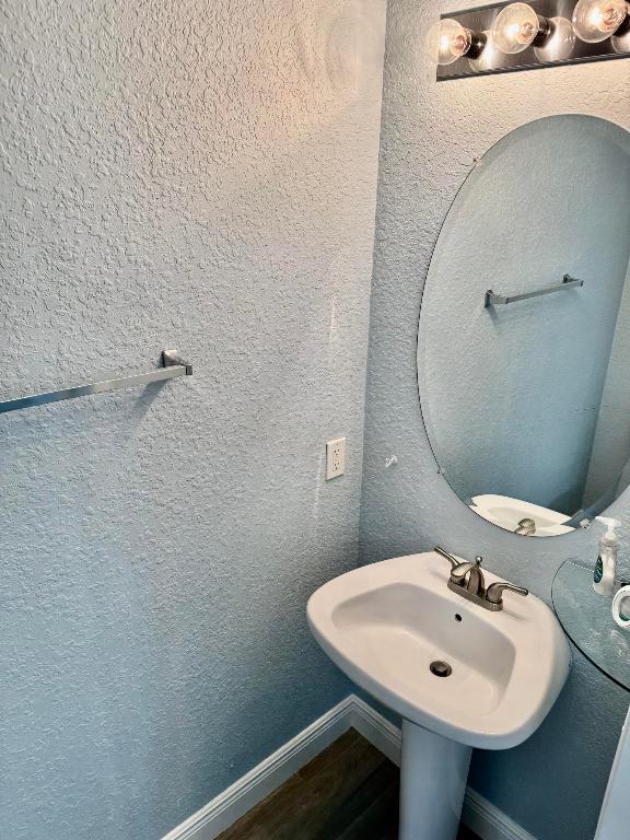 VILABELLA CENTRAL PARK CONDO - Residential