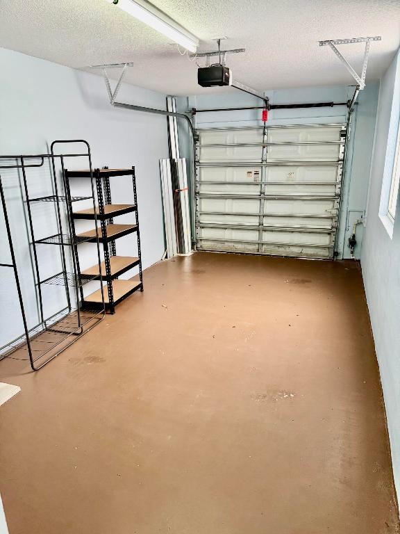 VILABELLA CENTRAL PARK CONDO - Residential