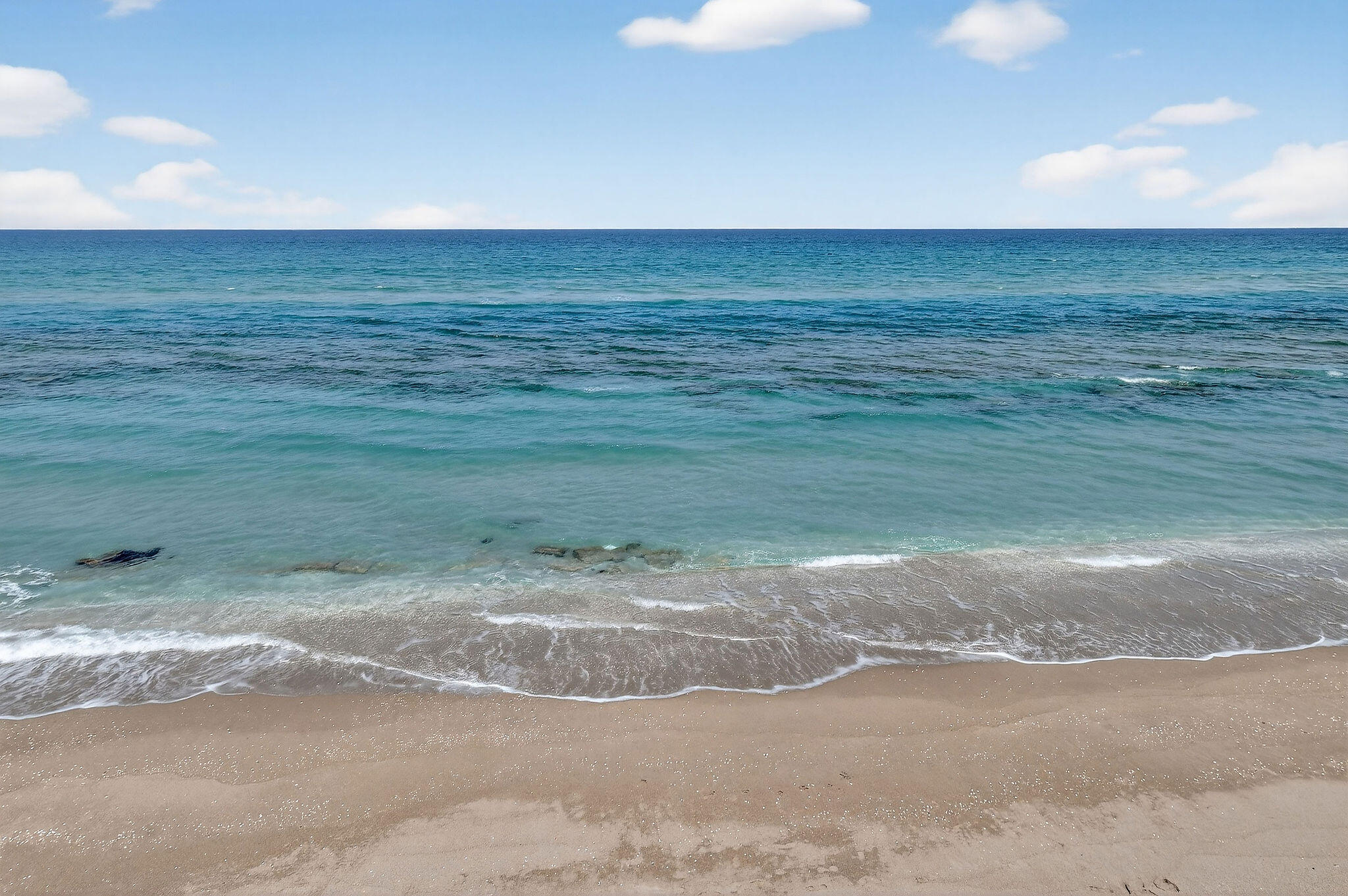 REACHES CONDO - Residential