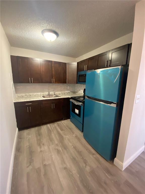 Palm Beach Lakes South Re - Residential Lease