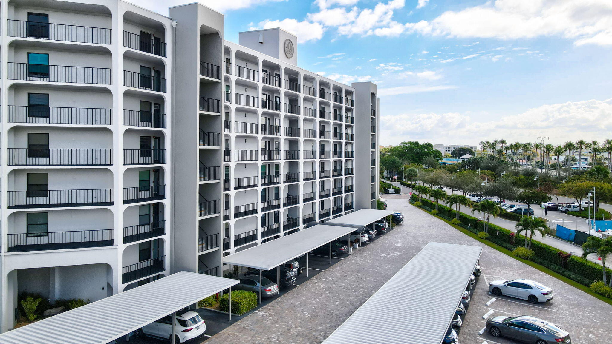 HILLSBORO LANDINGS CONDO NO TWO - Residential