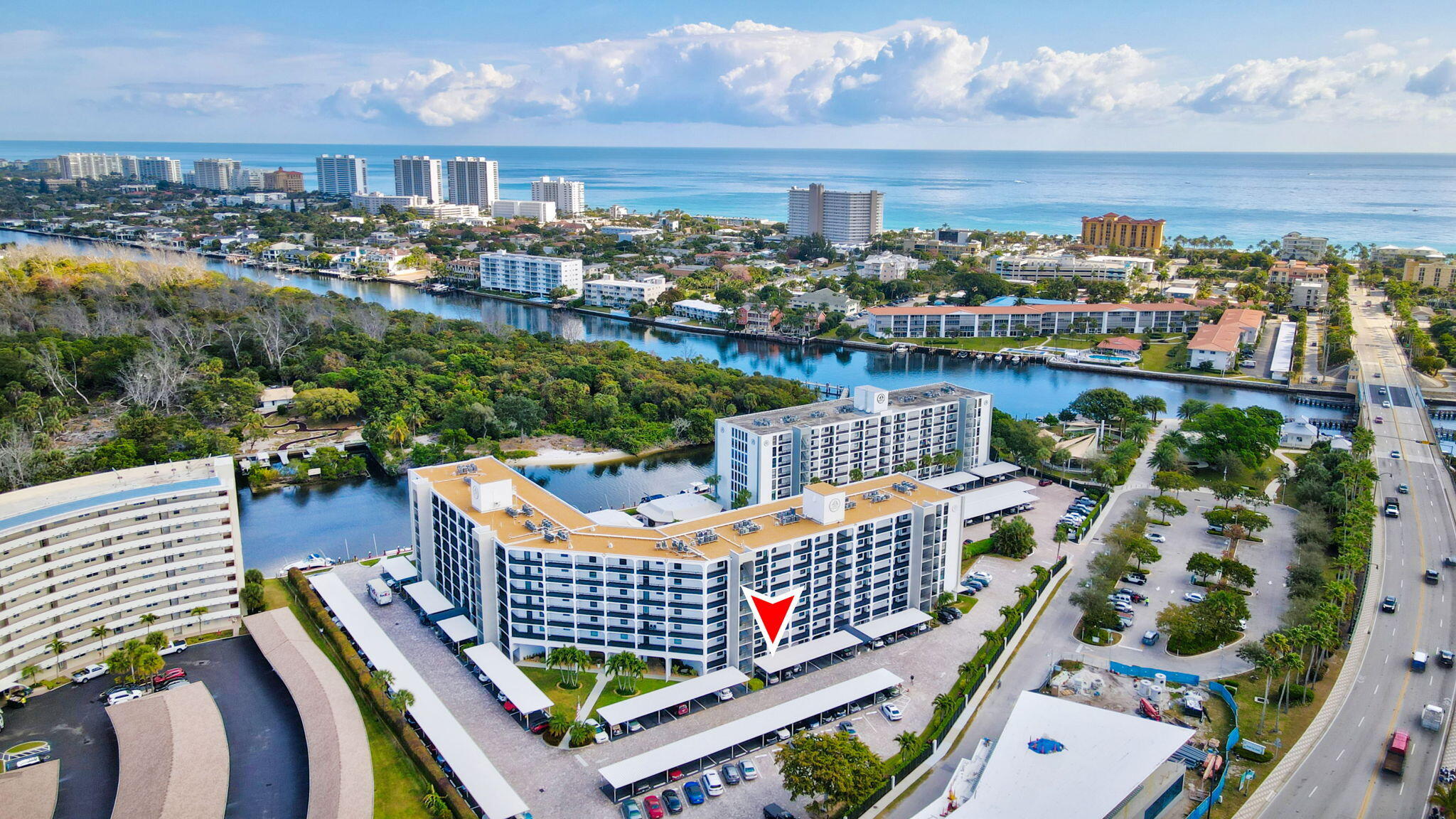 HILLSBORO LANDINGS CONDO NO TWO - Residential