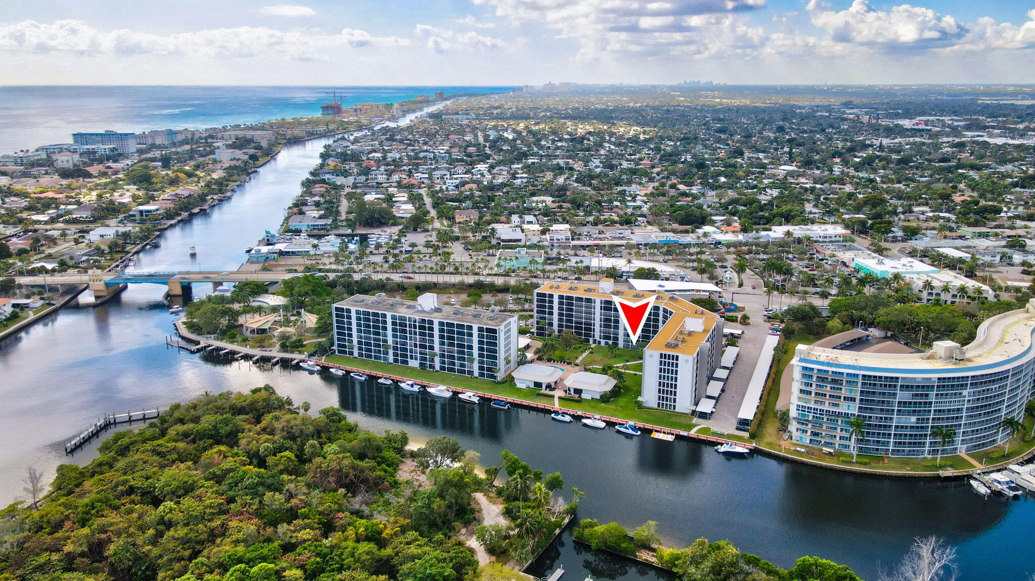 HILLSBORO LANDINGS CONDO NO TWO - Residential