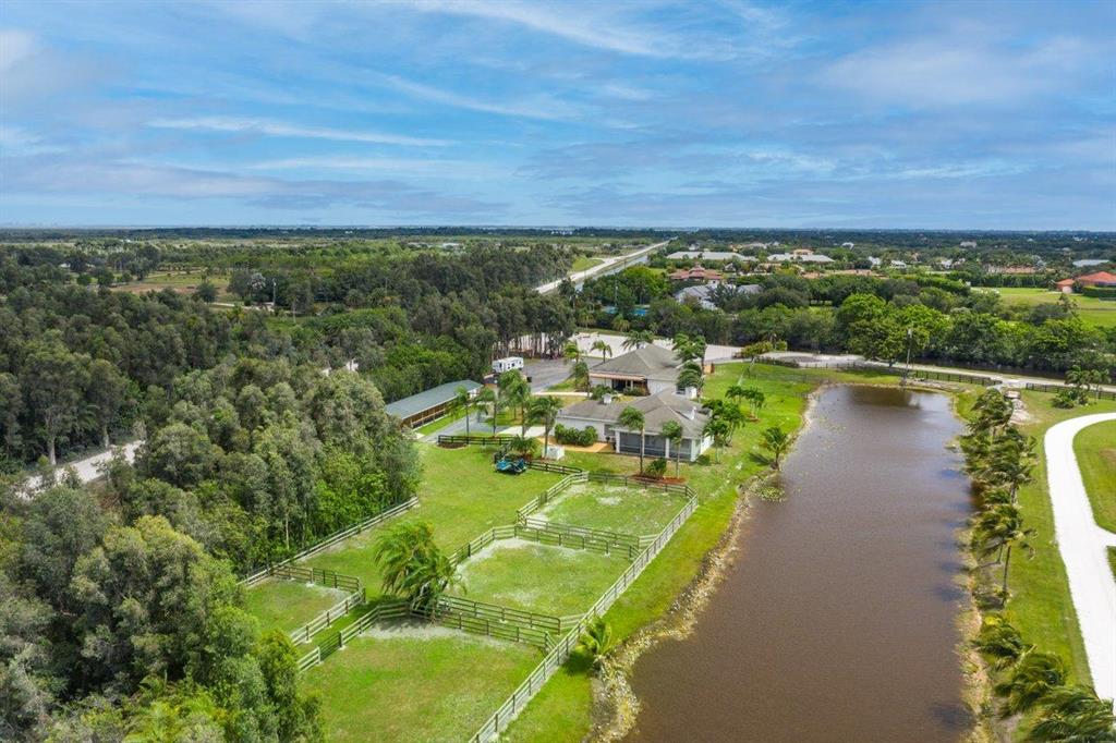 Palm Beach Point Sunglade - Residential