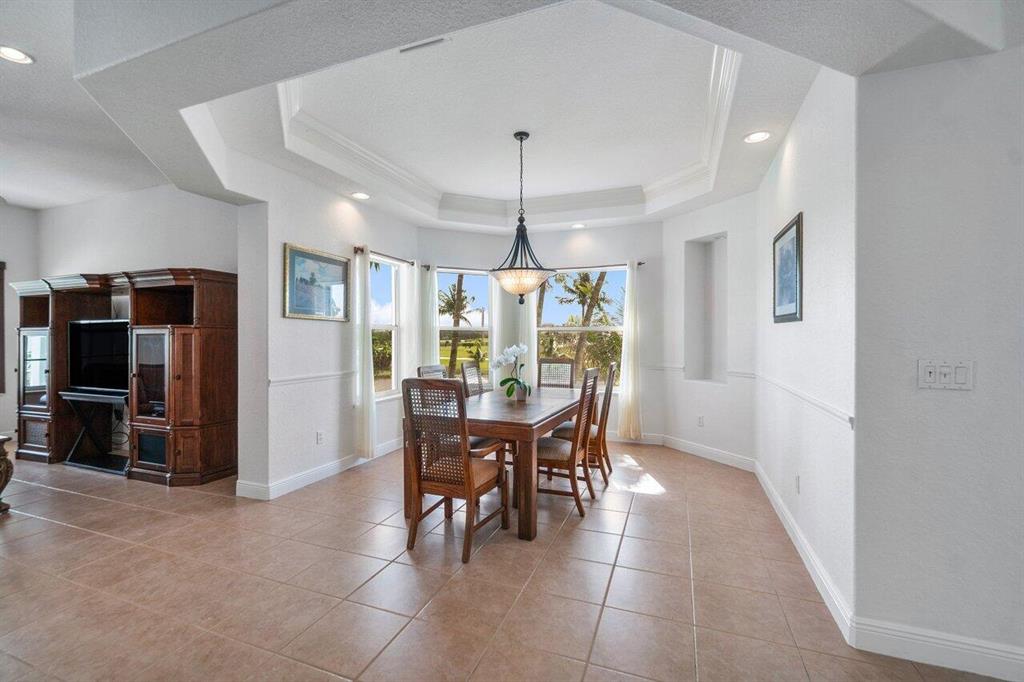 Palm Beach Point Sunglade - Residential