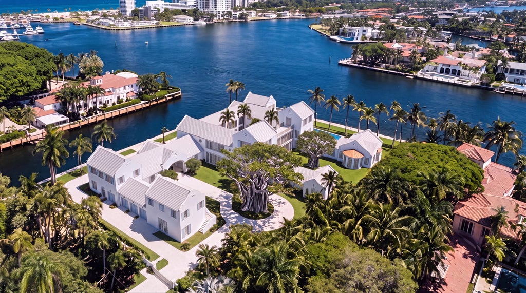 Photo of 1000 Riviera Isle Drive, Fort Lauderdale, FL 33301 (MLS # B26055379)