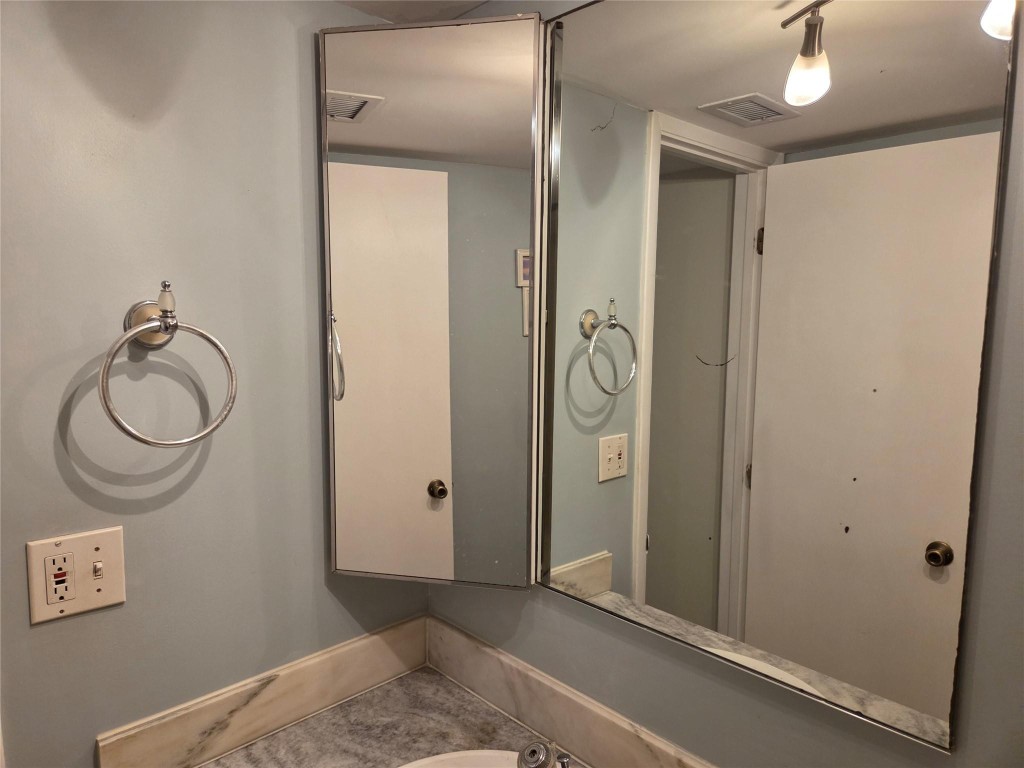 FRENCH QUARTER 2 - Residential