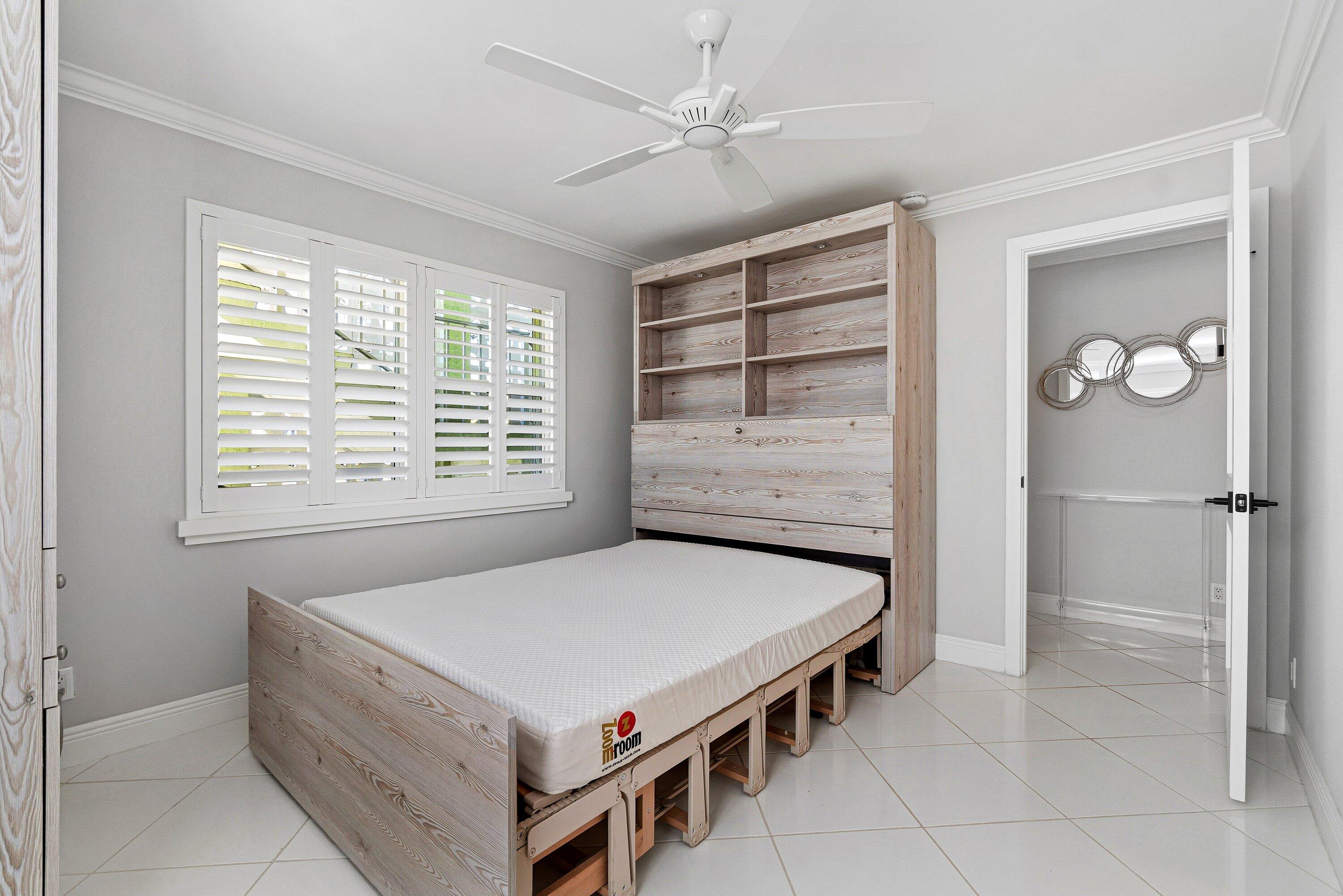 PINES OF DELRAY NORTH CONDO - Residential