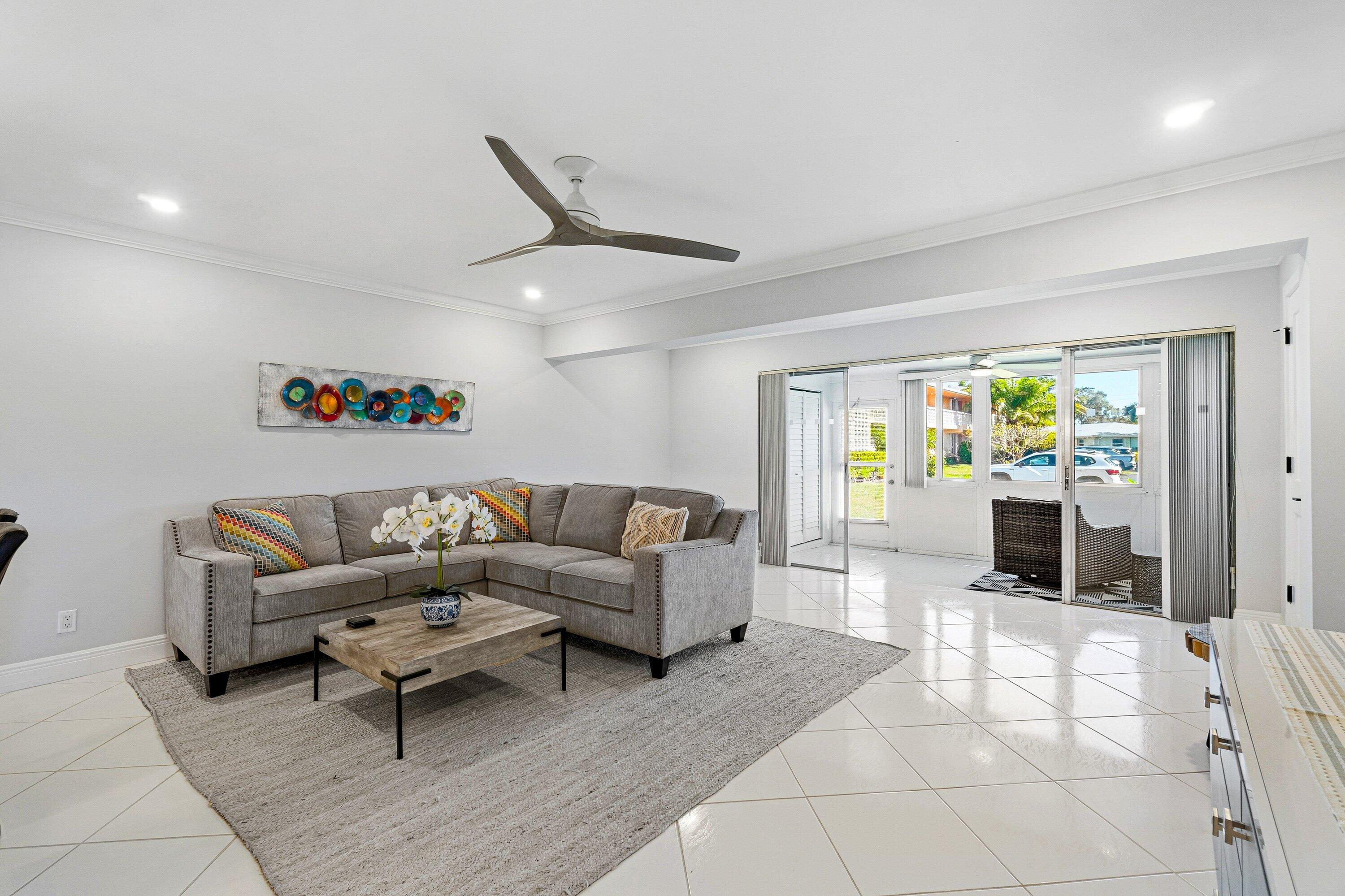 PINES OF DELRAY NORTH CONDO - Residential