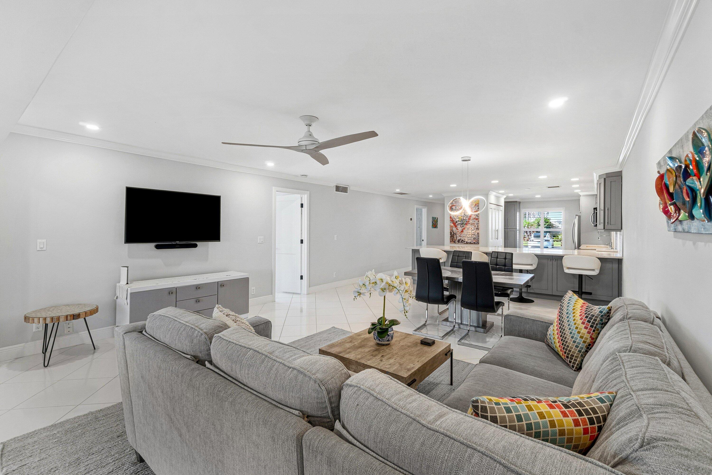 PINES OF DELRAY NORTH CONDO - Residential