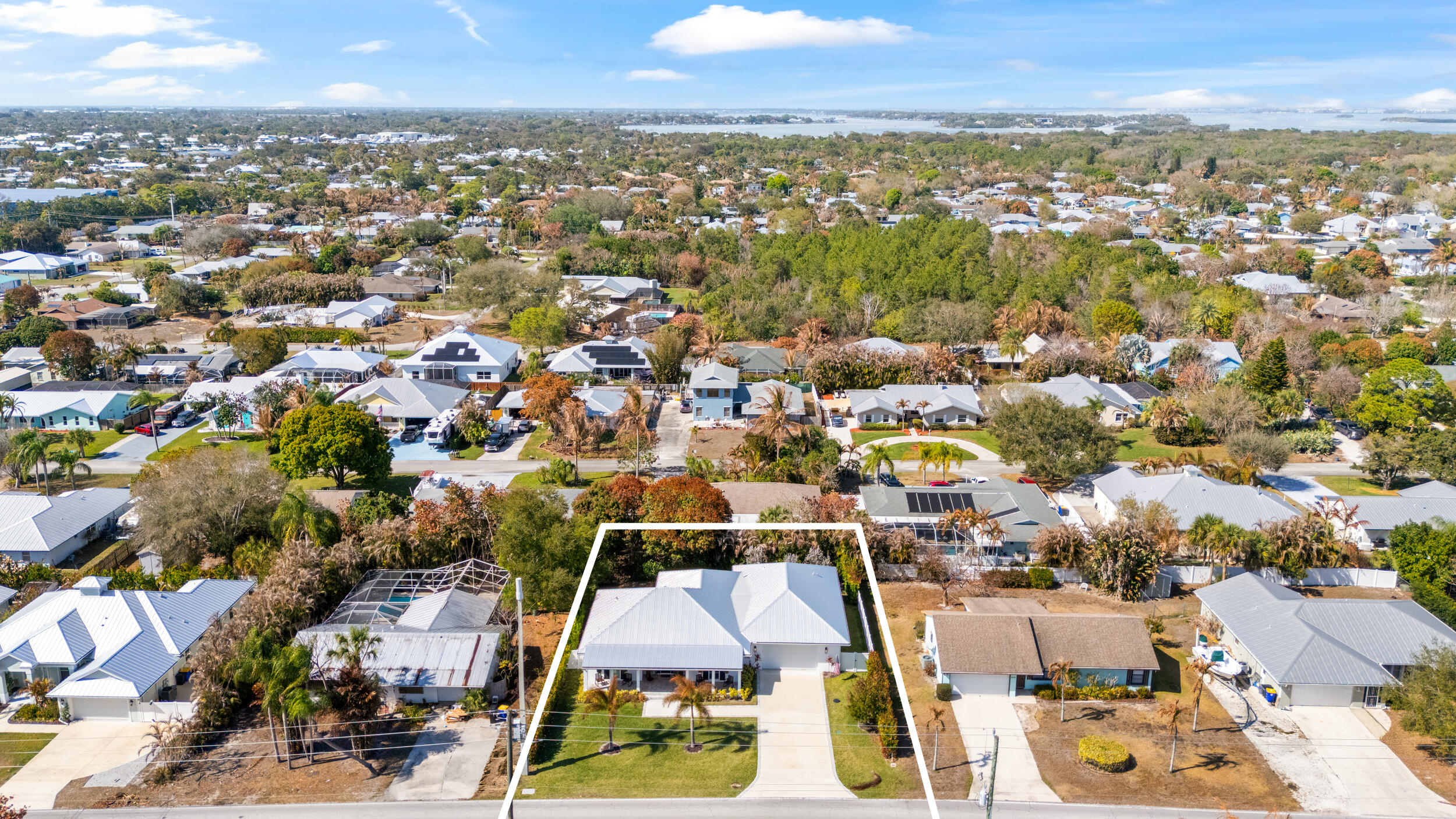 TALL PINES - Residential