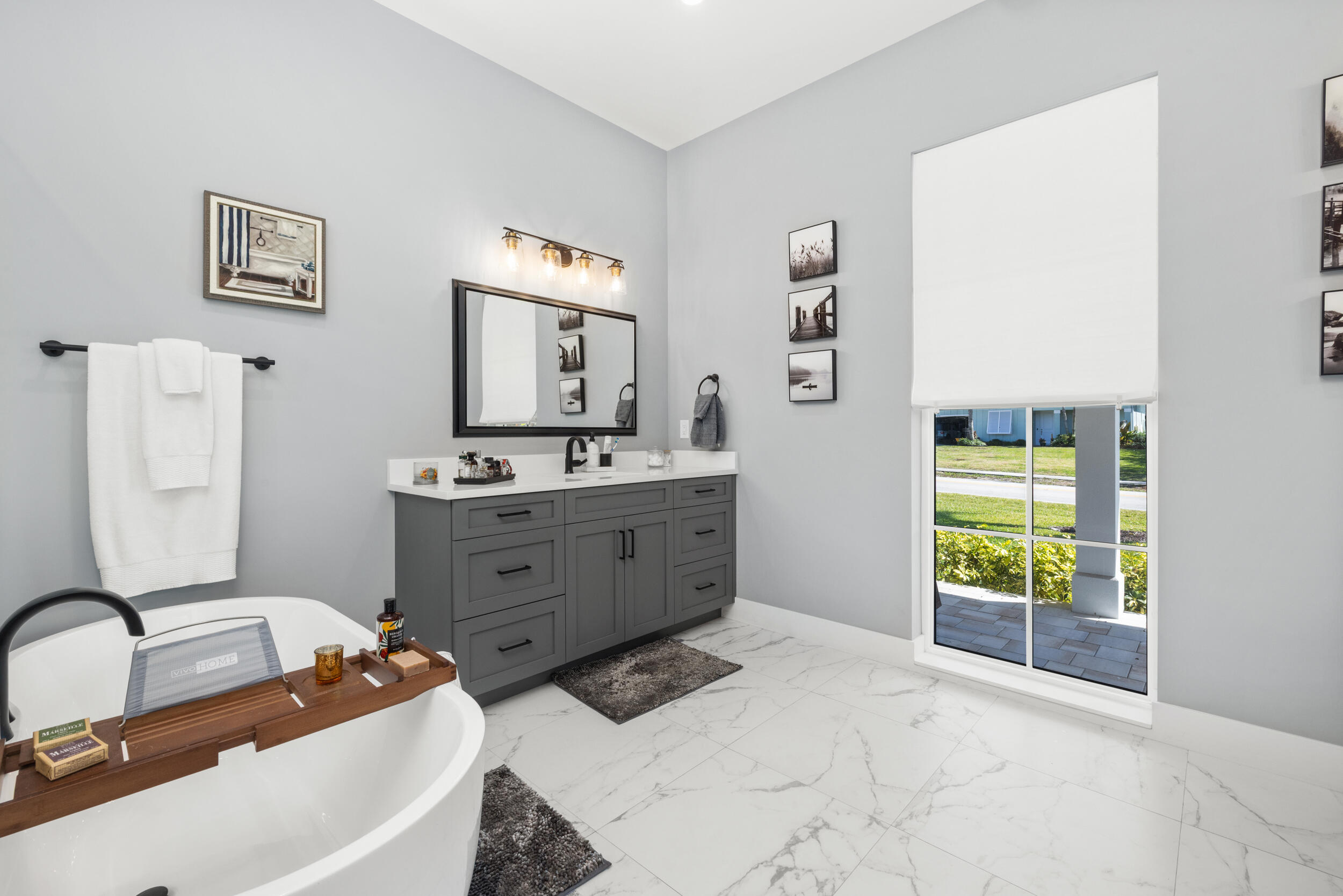 TALL PINES - Residential