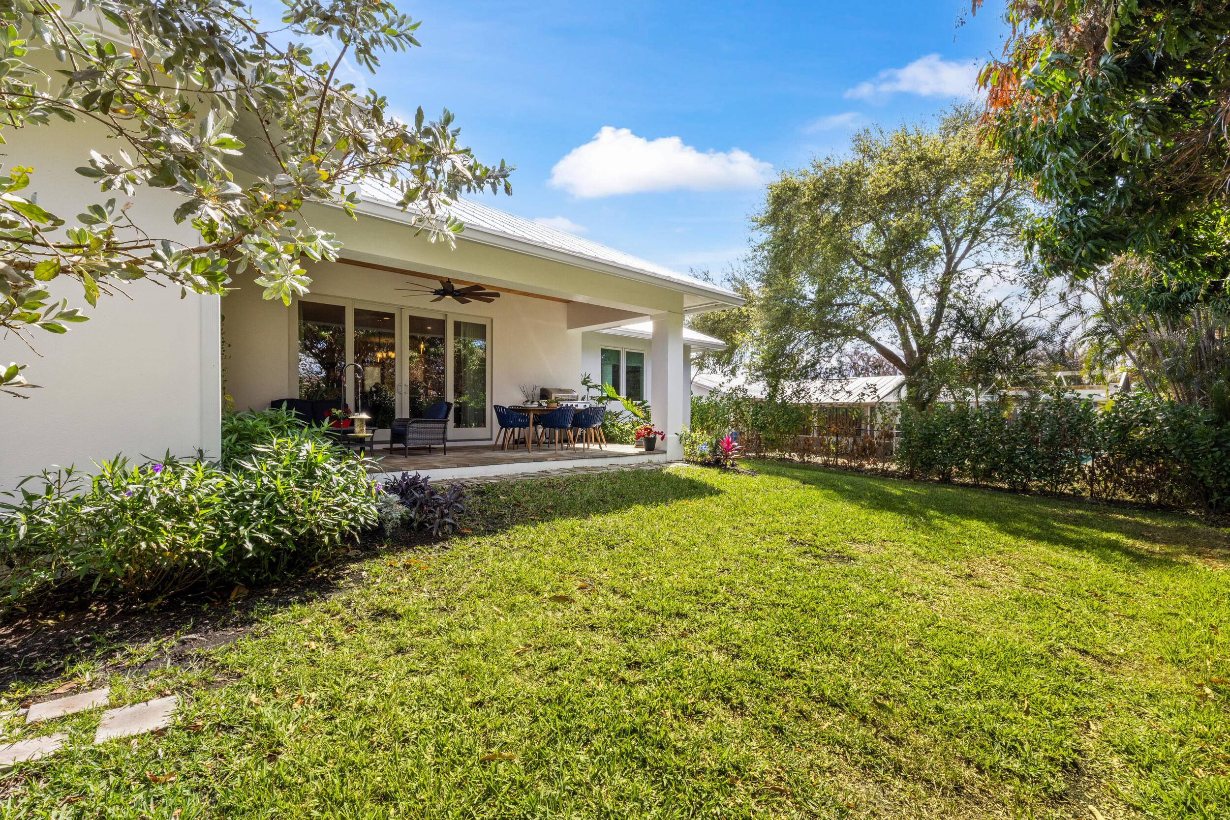 TALL PINES - Residential