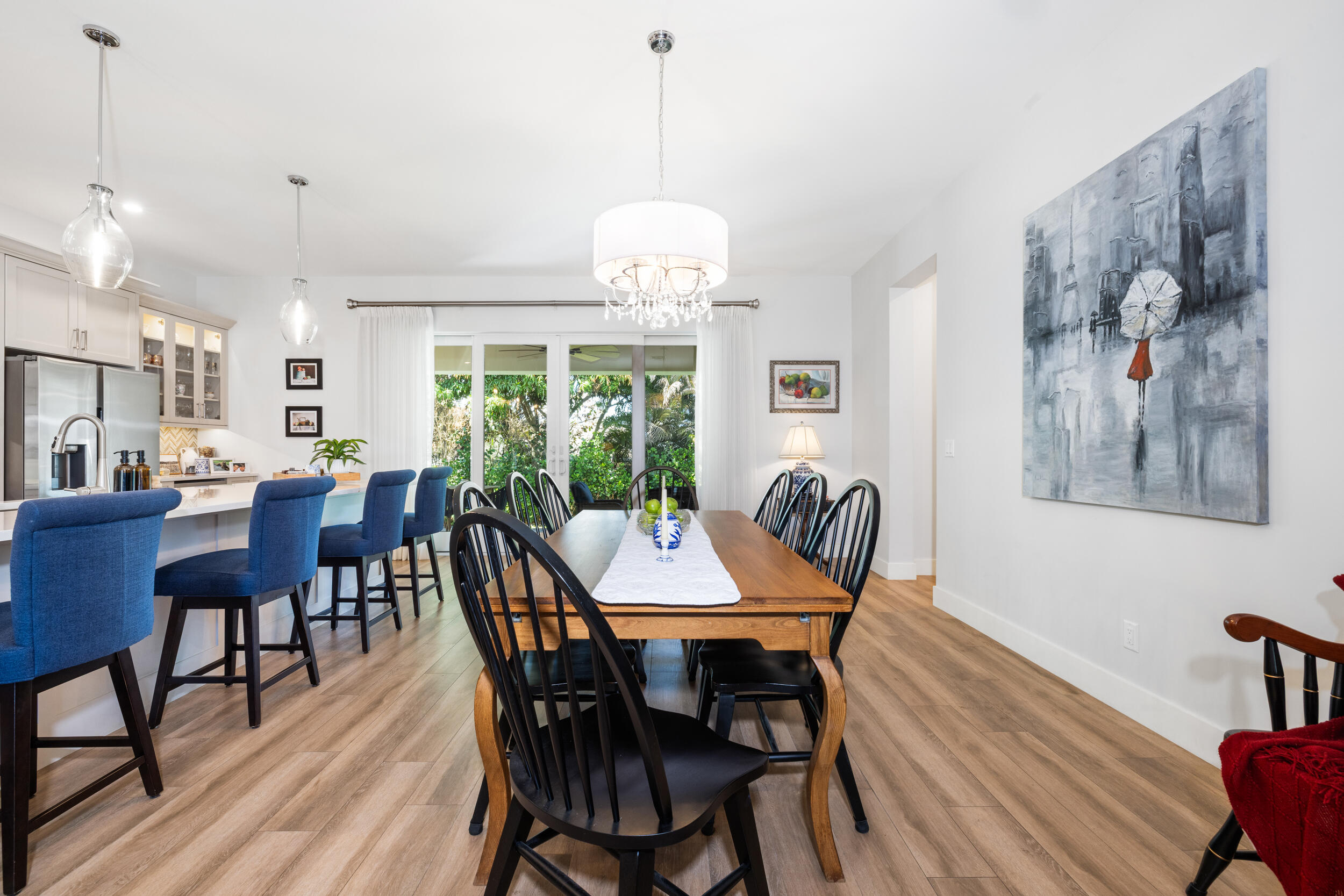 TALL PINES - Residential