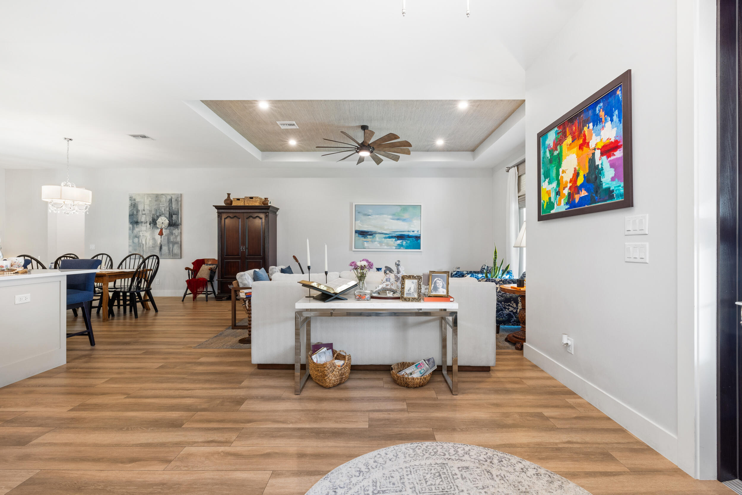 TALL PINES - Residential