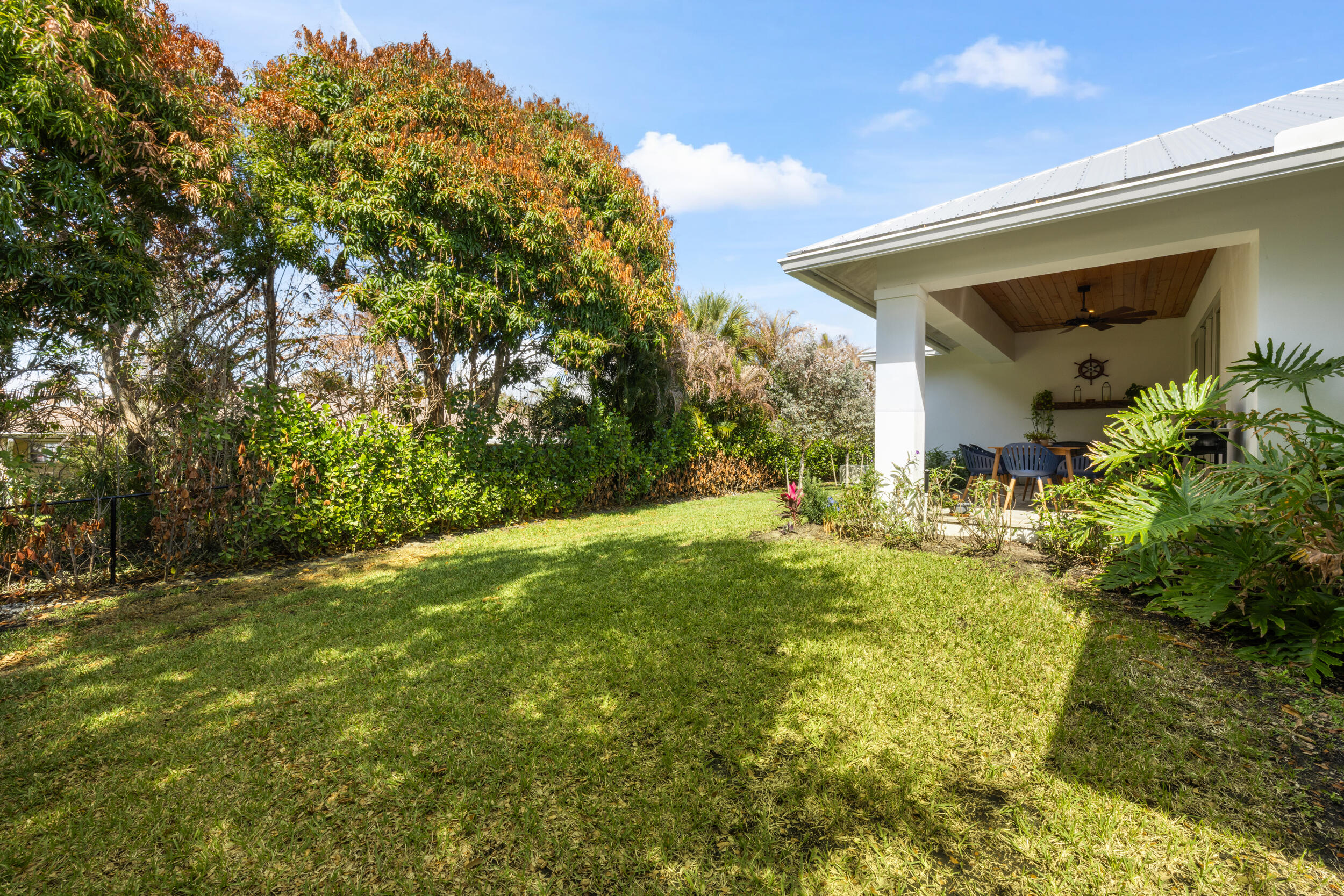 TALL PINES - Residential