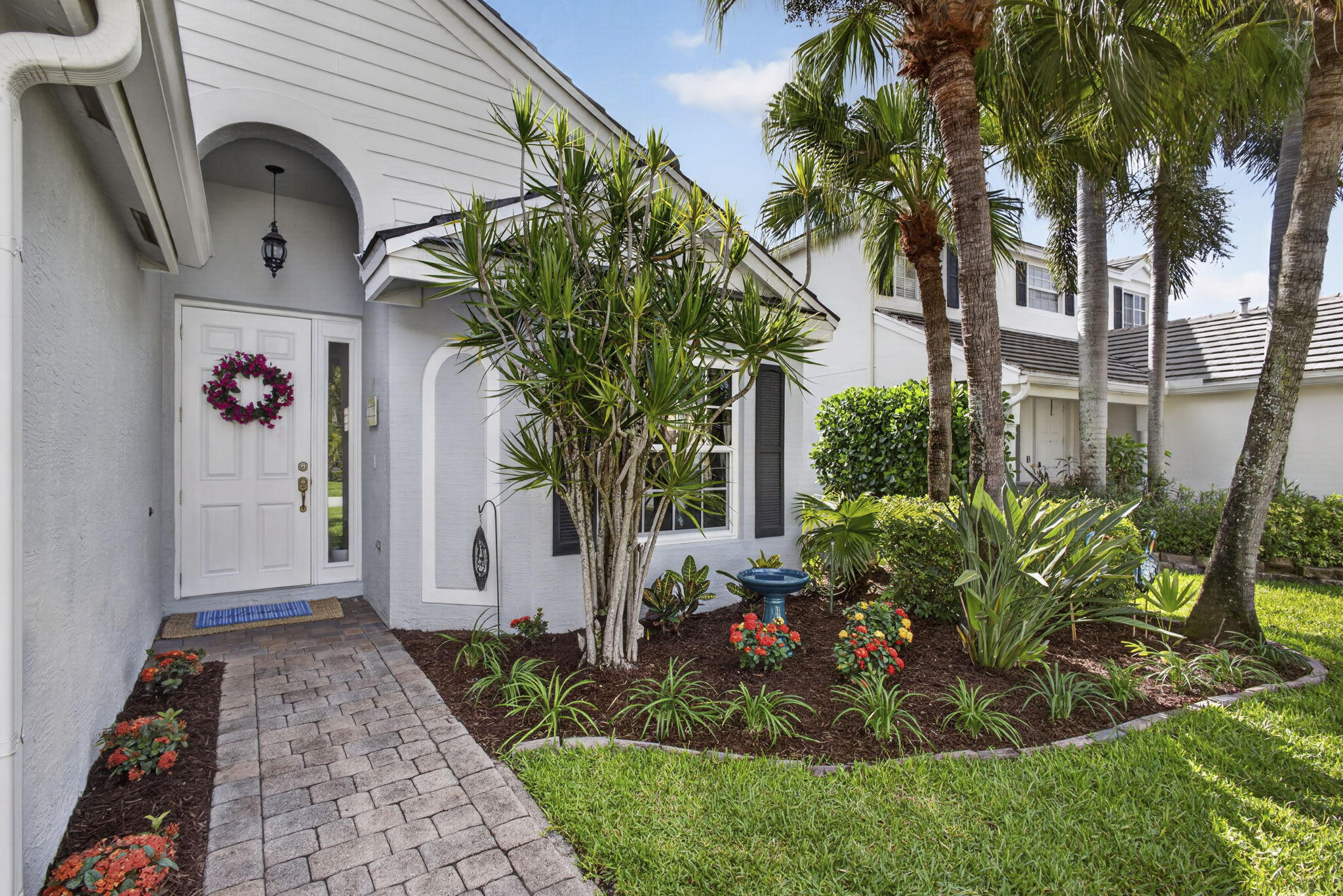 Properties 118 Kensington Way