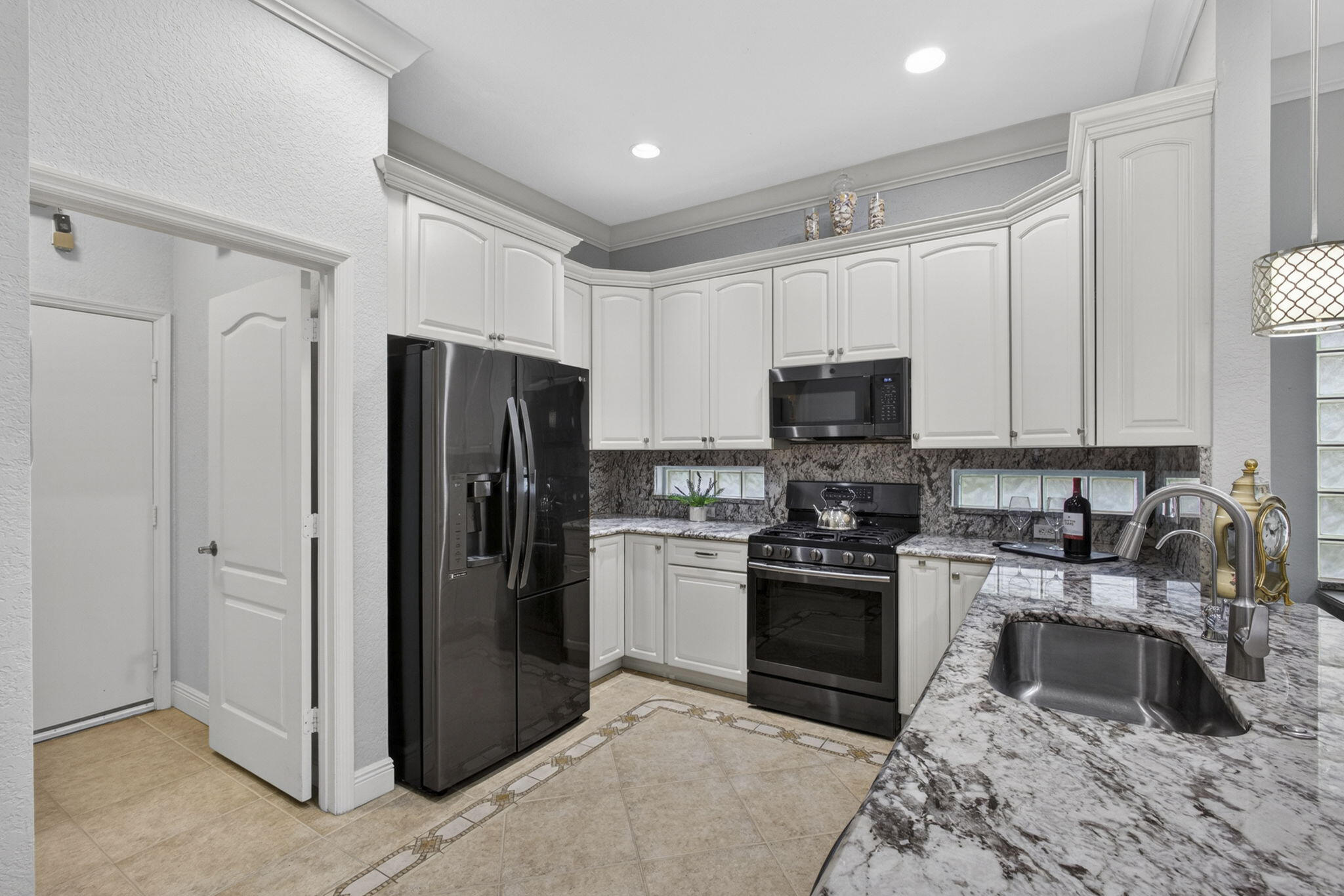 ANTHONY GROVES PH 1 - Residential