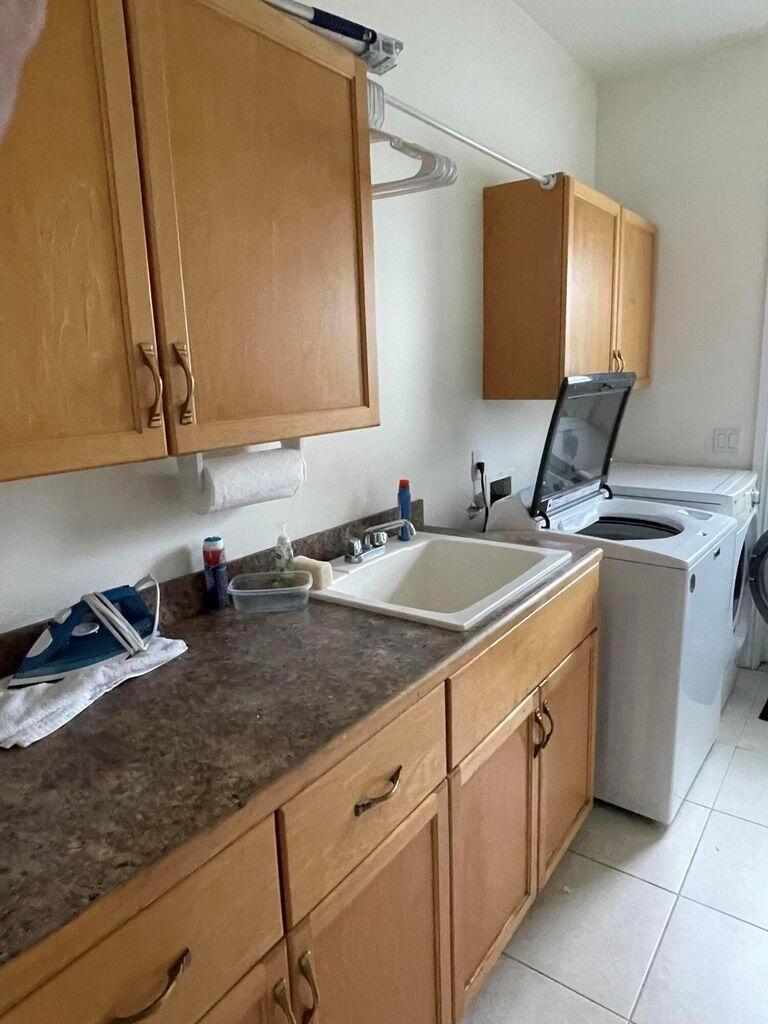 RIVER VISTA SUBDIVISION R - Residential