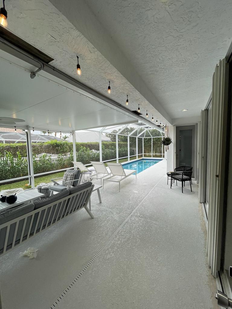 RIVER VISTA SUBDIVISION R - Residential