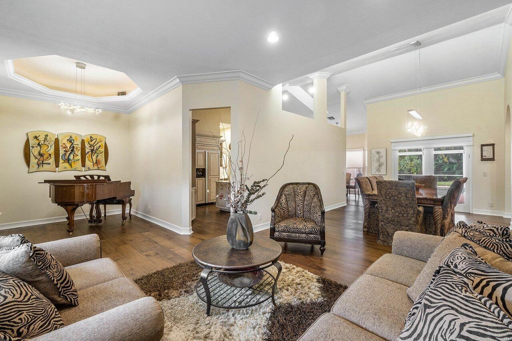 Photo of 45 Dunbar Road, Palm Beach Gardens, FL 33418 (MLS # B26031503)