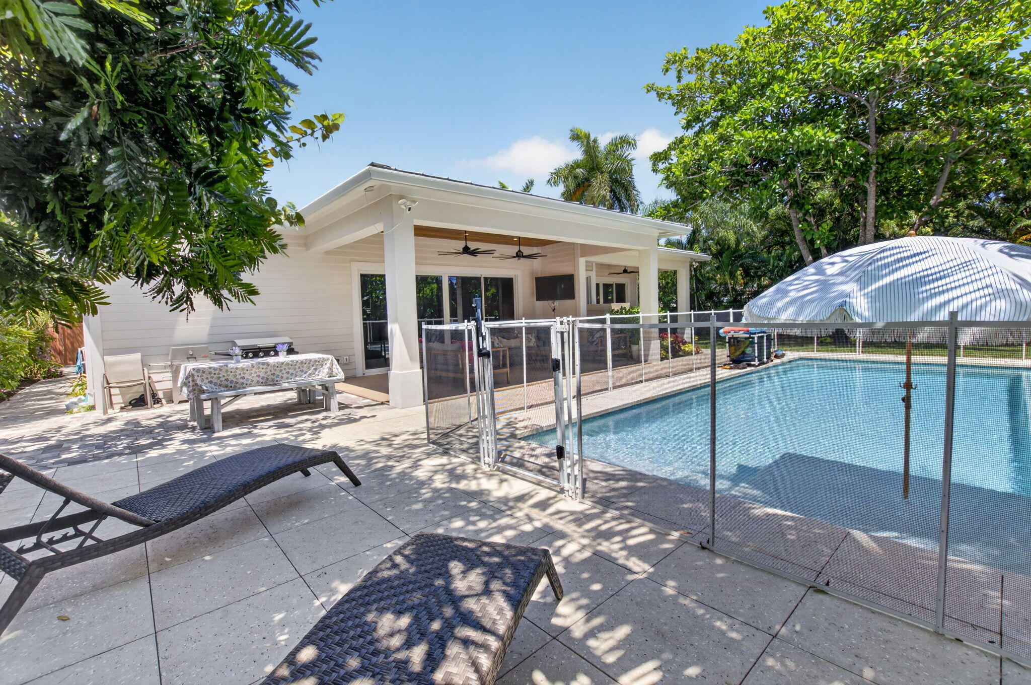 BOCA RATON HILLS SEC 3 - Residential Lease