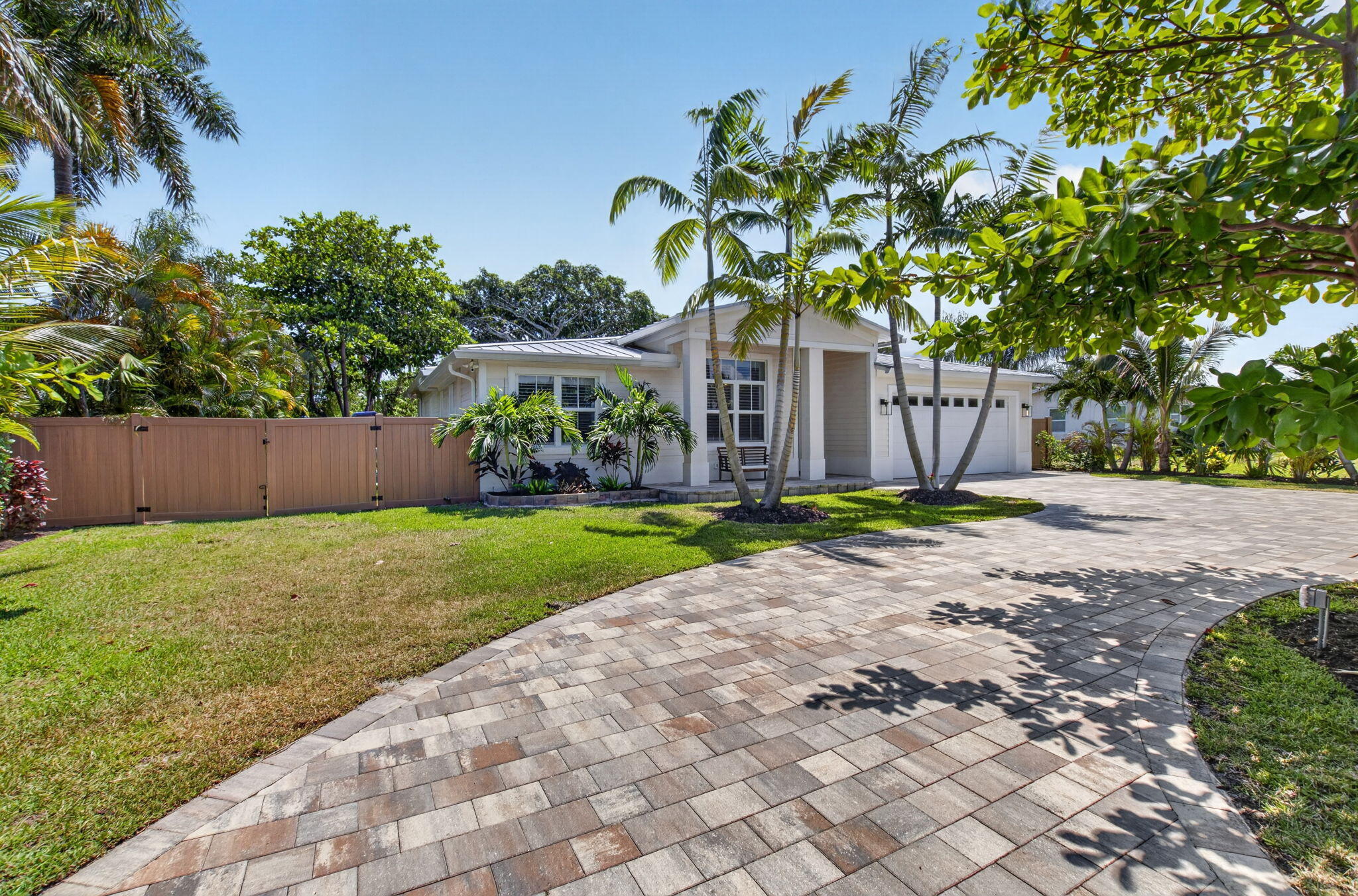 BOCA RATON HILLS SEC 3 - Residential Lease