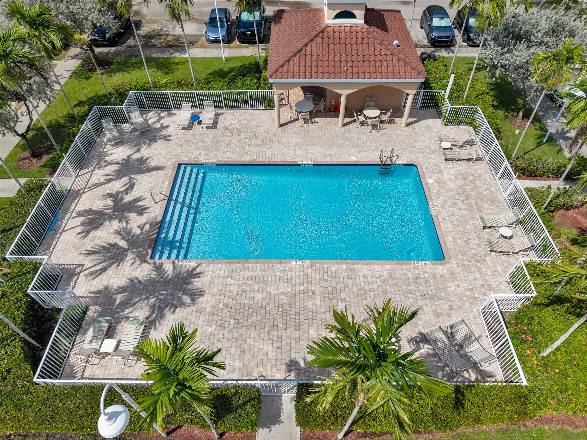 SHERIDAN BEACH CLUB NO 3 - Residential Lease