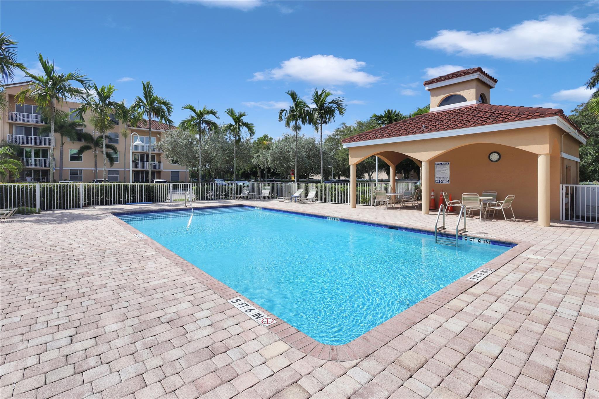 SHERIDAN BEACH CLUB NO 3 - Residential Lease