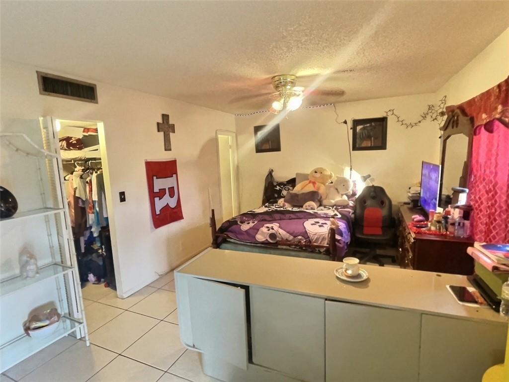 Inverrary C C PH III - Residential