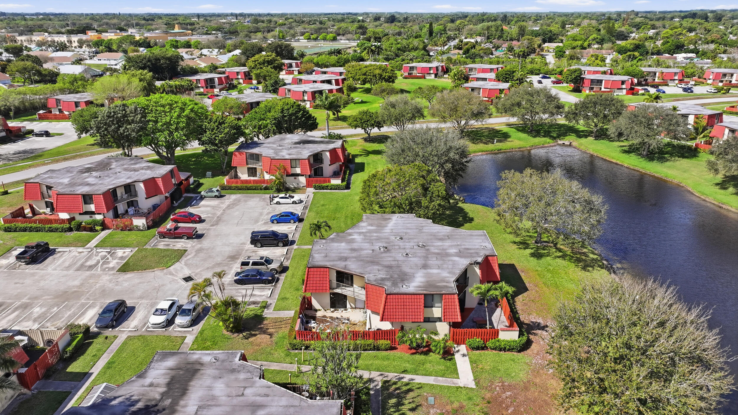 SOMERSET - Residential