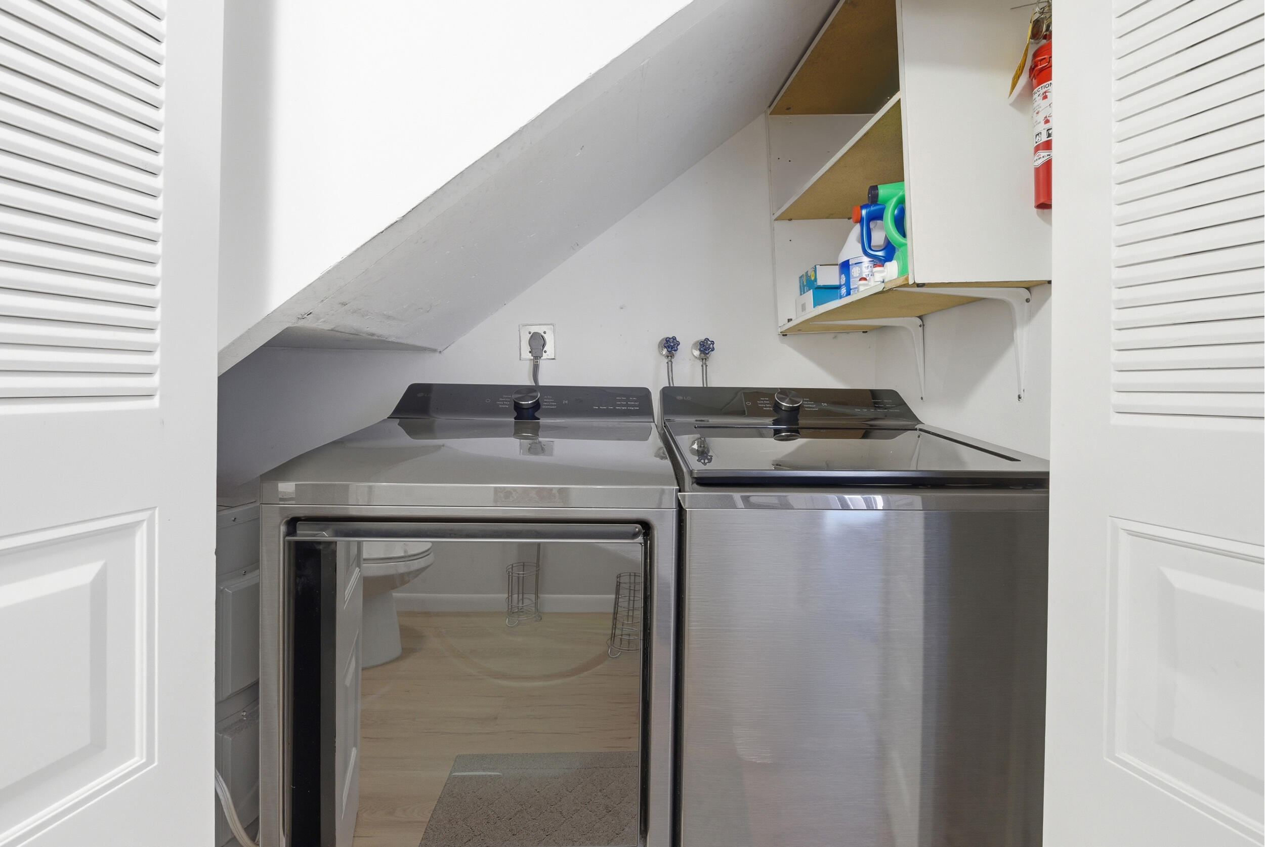 SOMERSET - Residential