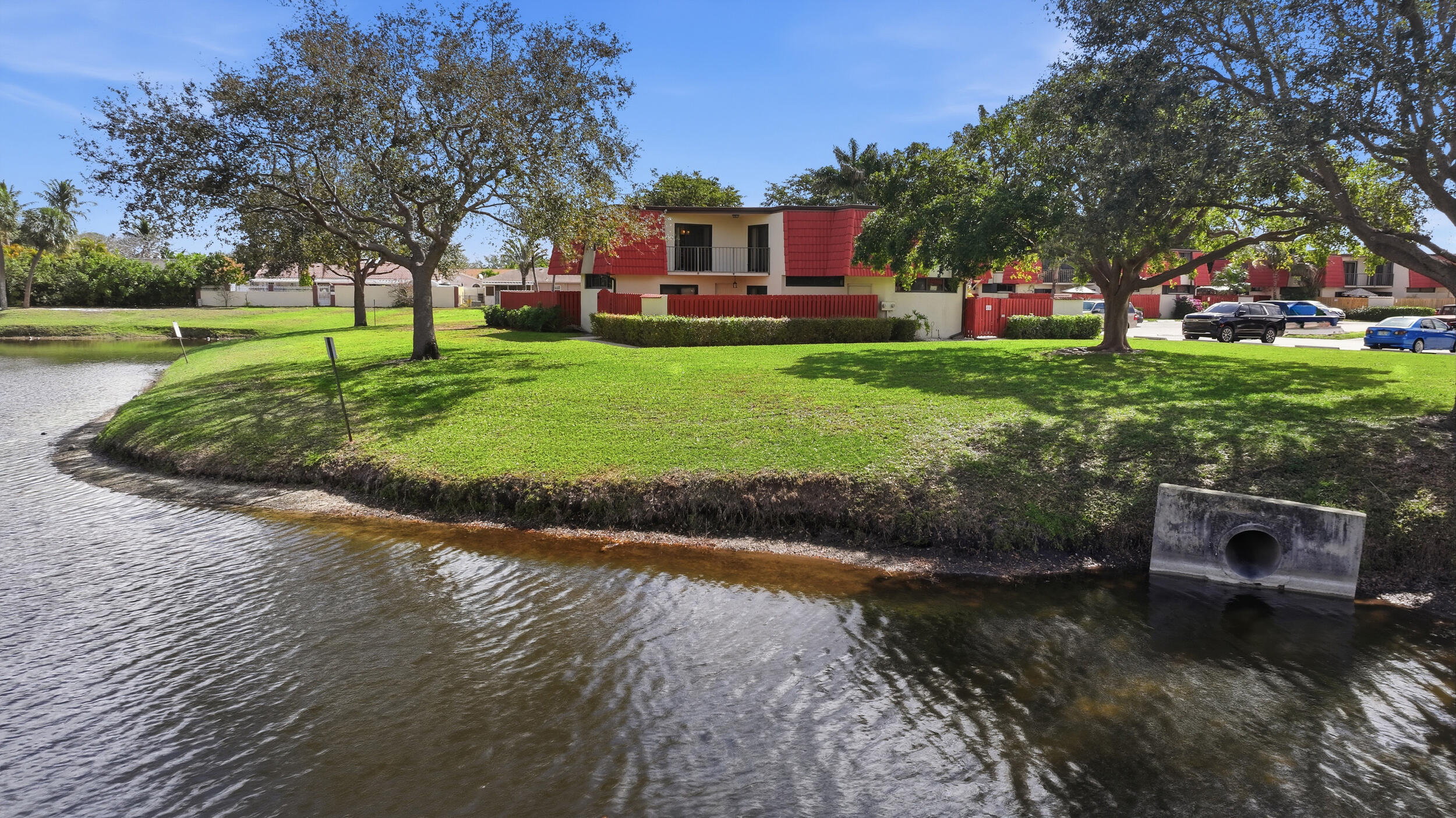 SOMERSET - Residential