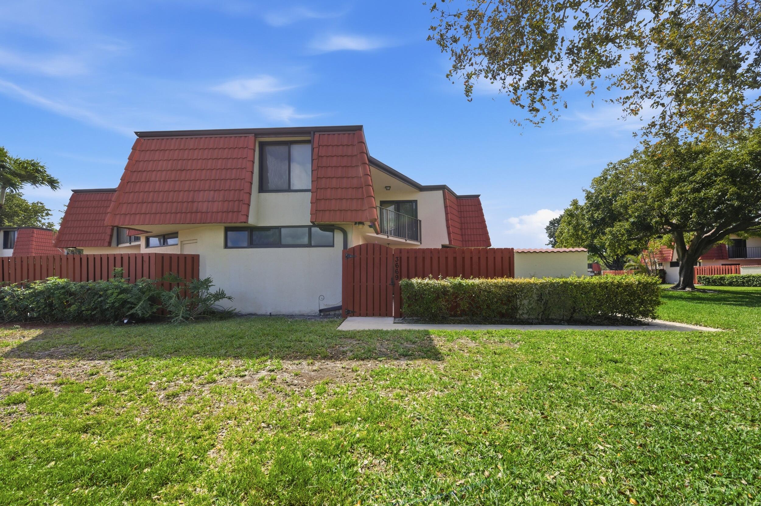 SOMERSET - Residential