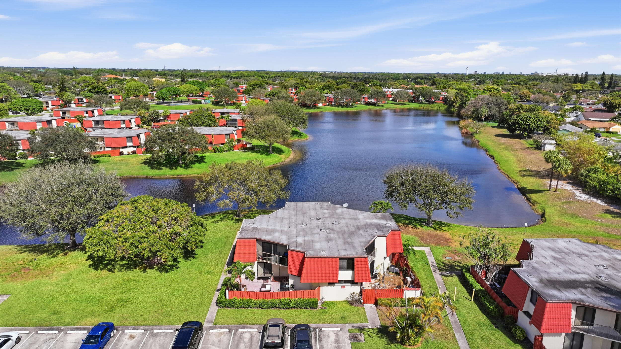 SOMERSET - Residential