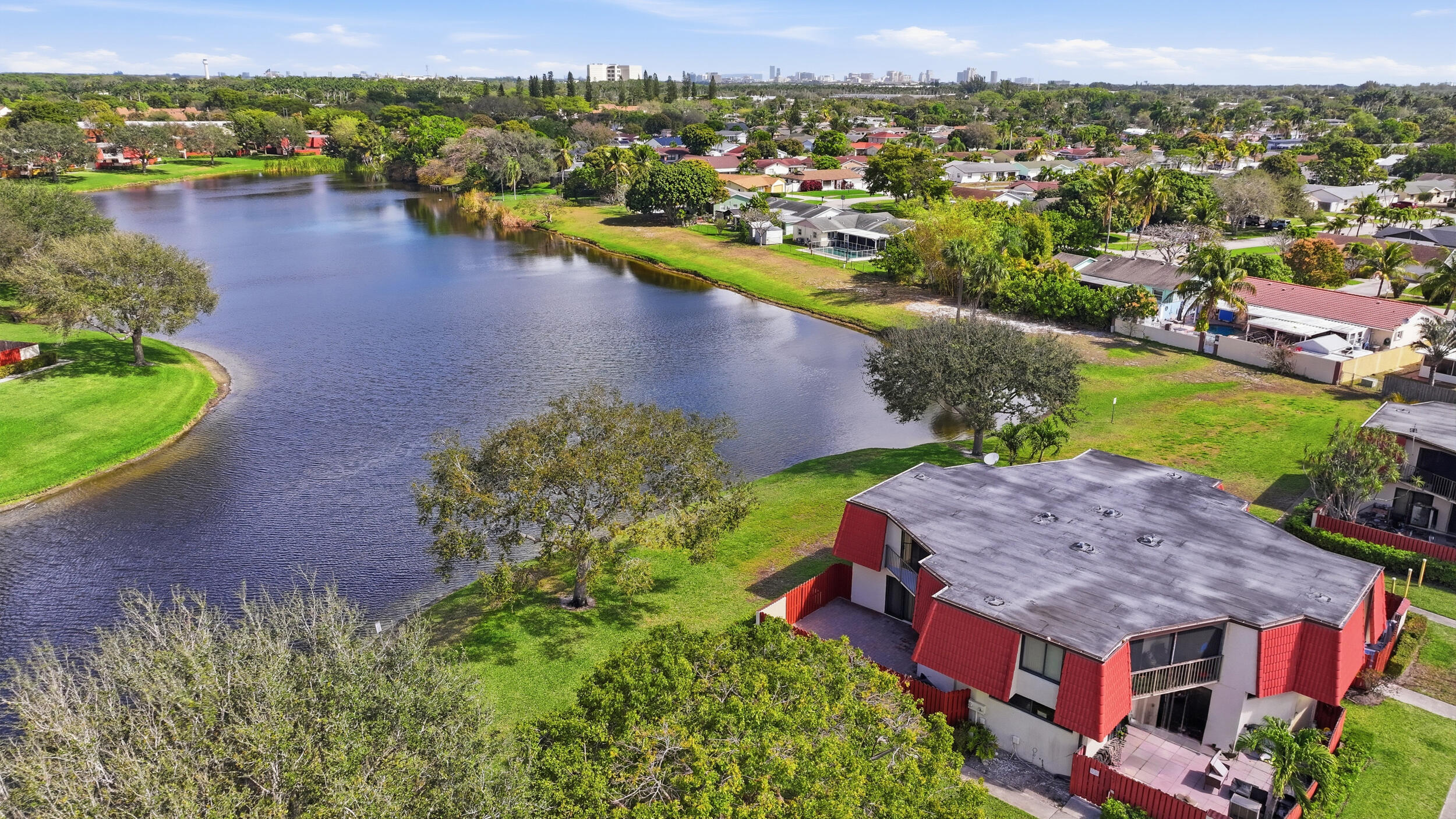 SOMERSET - Residential