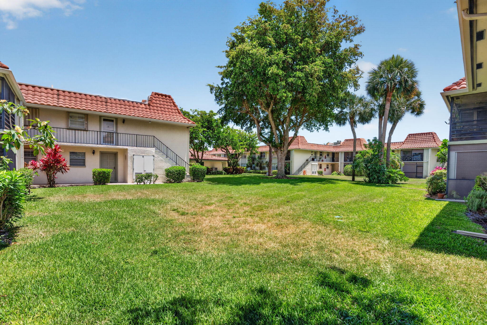 BOCA LINDA CONDO - Residential