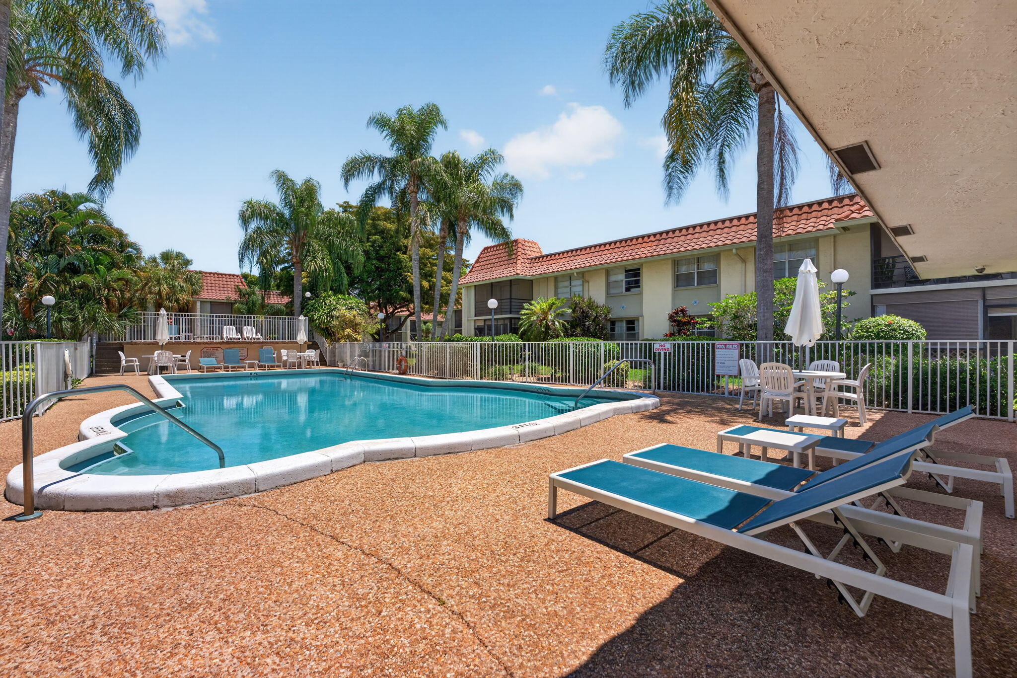 BOCA LINDA CONDO - Residential