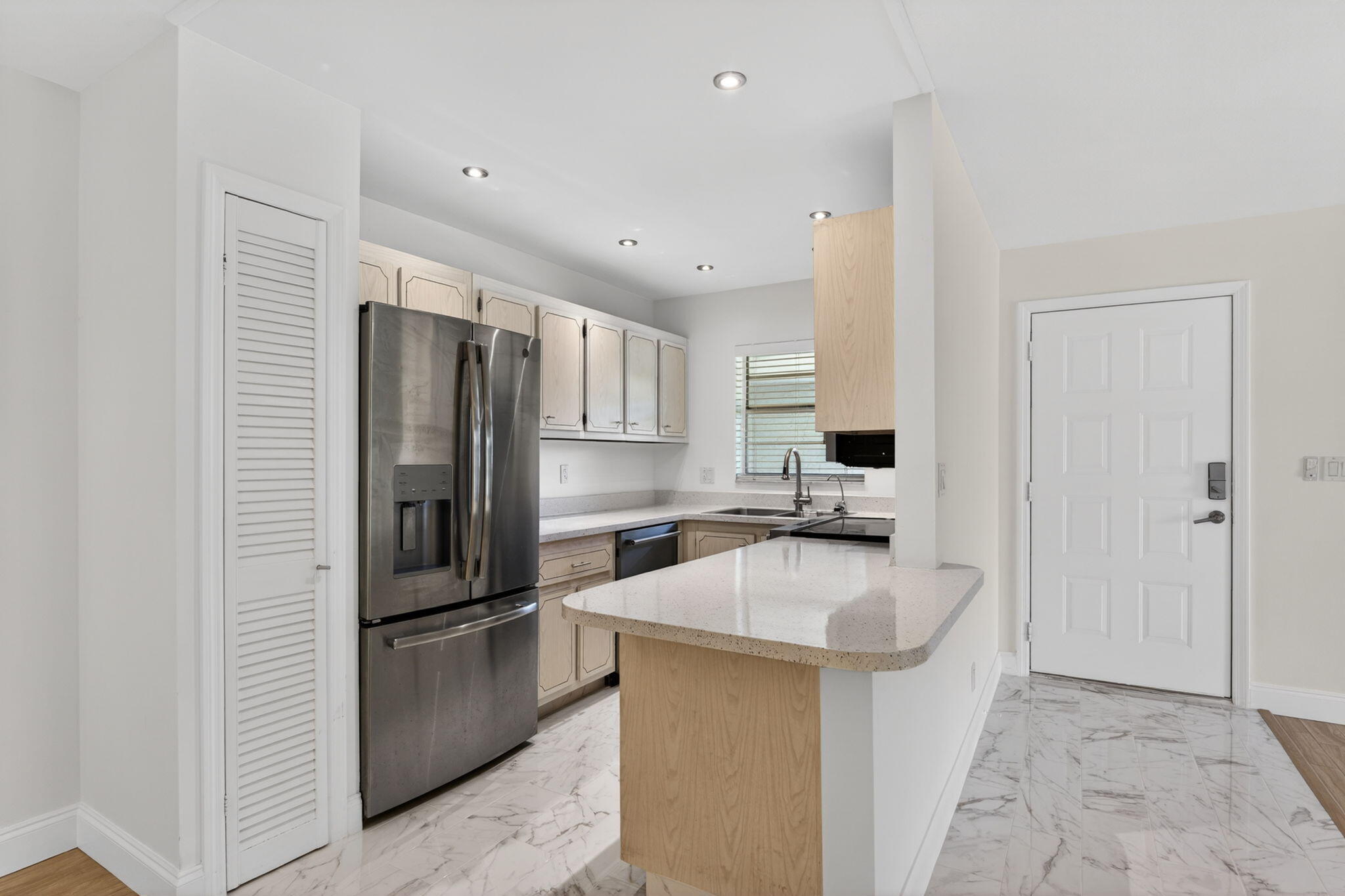 BOCA LINDA CONDO - Residential