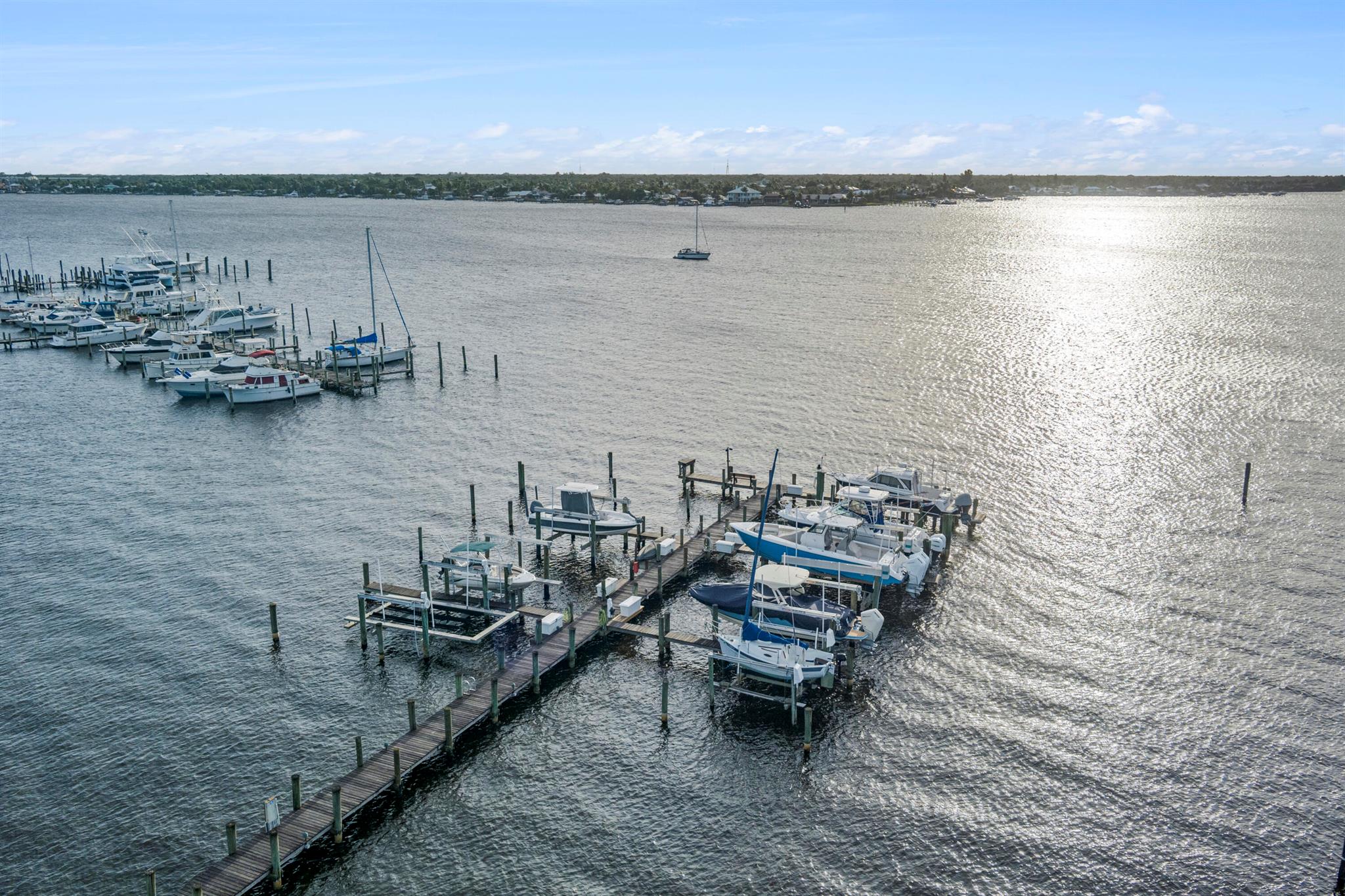 415 NORTH RIVER DRIVE CON - Residential