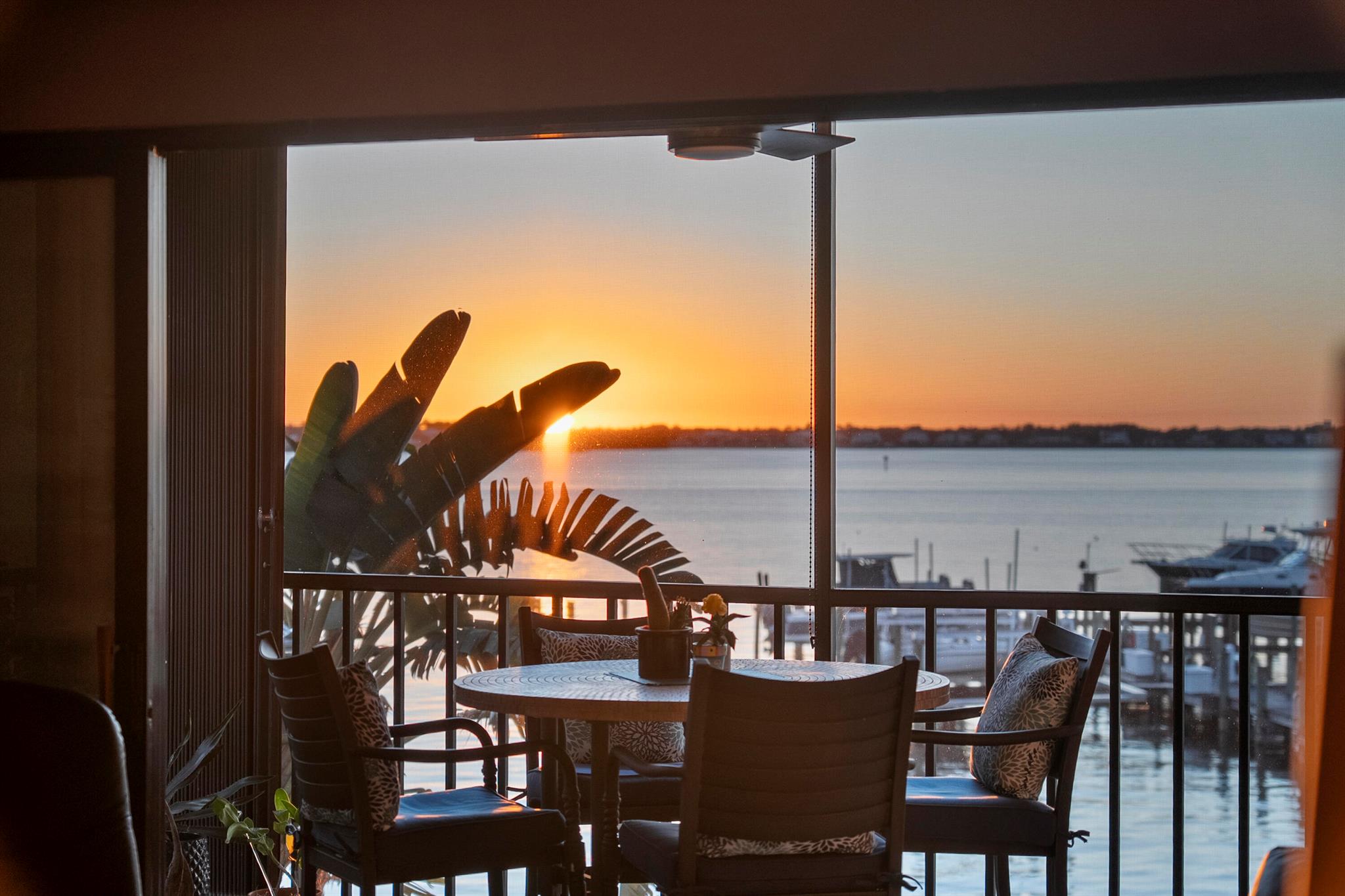 415 NORTH RIVER DRIVE CON - Residential